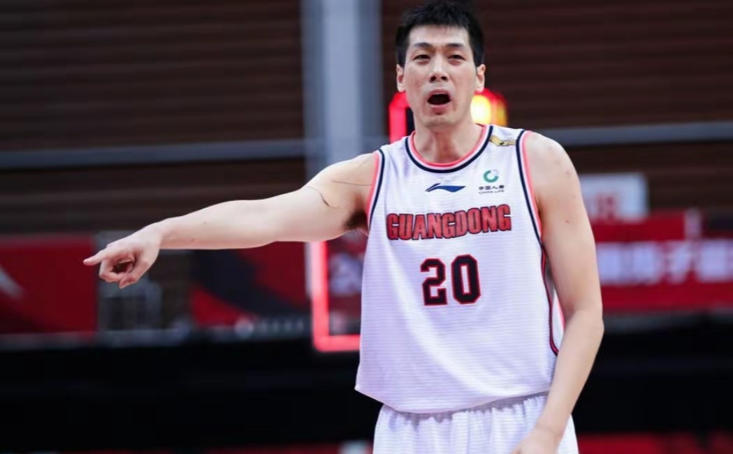 Ming迎来五赛季出色发挥，C9观众热烈欢呼！(终极三国全集免费网站)