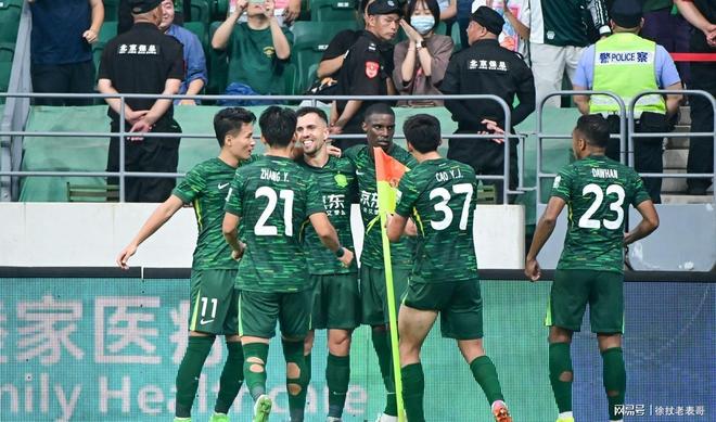 关于北京国安今夜官宣签约；志在中超名次提升；悬念犹存；更衣室氛围转暖的信息