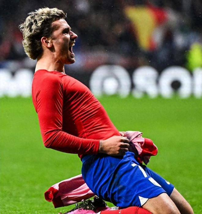 关于赛后体能课后，勒沃库森刷新队史纪录备战国王杯，态度坚定，资深球员宣示担当的信息